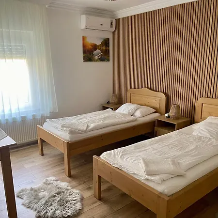 Airport Jazmin Guest house