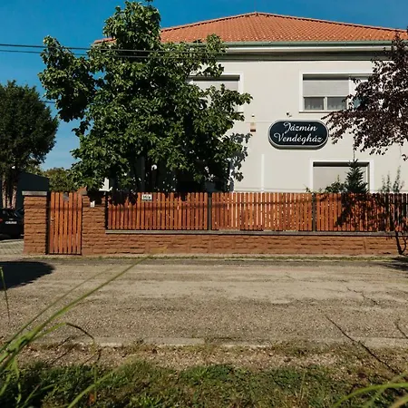 Airport Jazmin Guest house