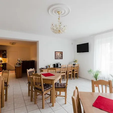 Guest house Airport Jazmin