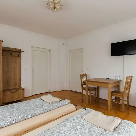 Guest house Airport Jazmin